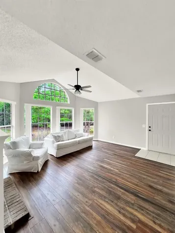 652 Roaring Drive Altamonte Springs FL 32714