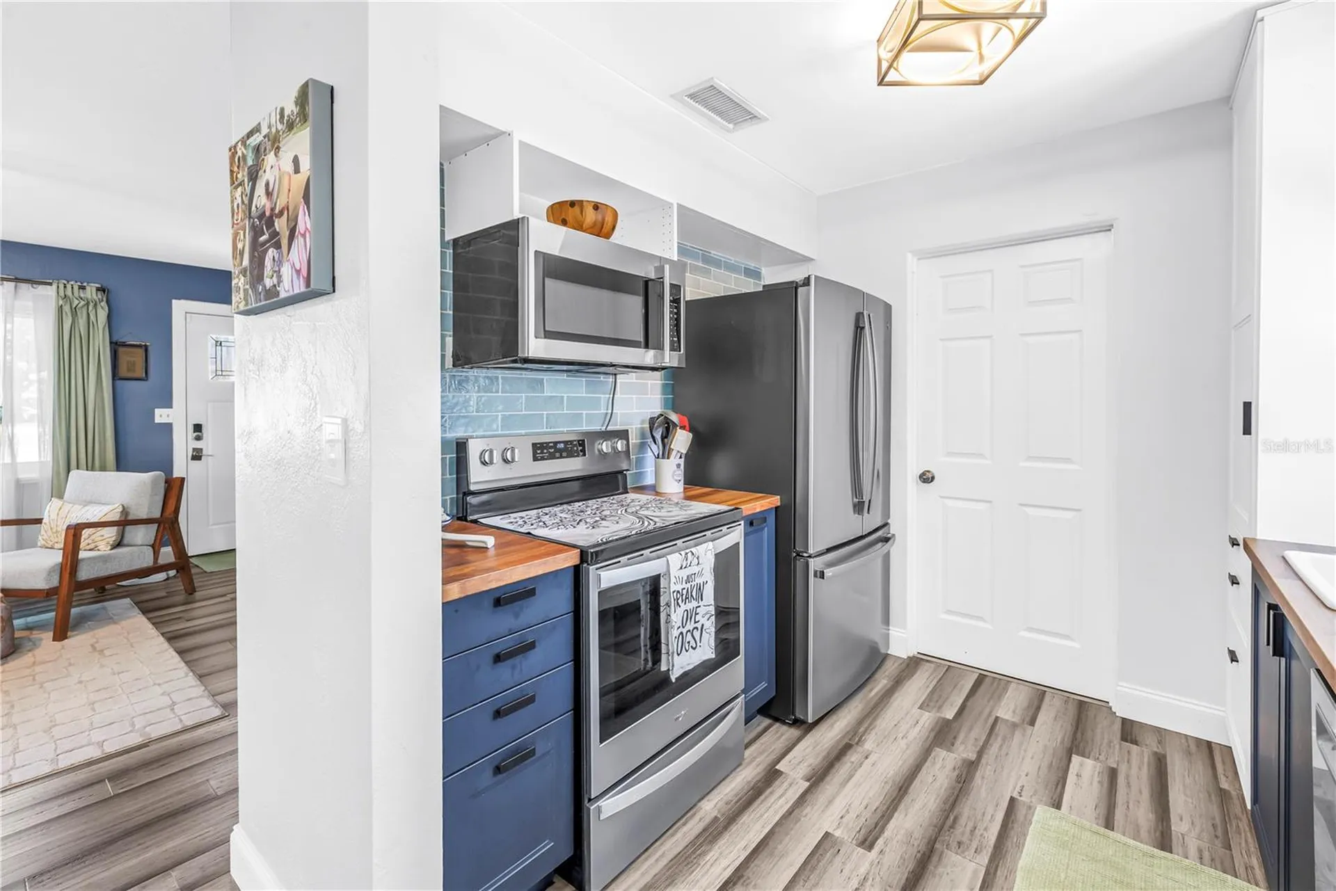 5698 24th Terrace N St Petersburg FL 33710