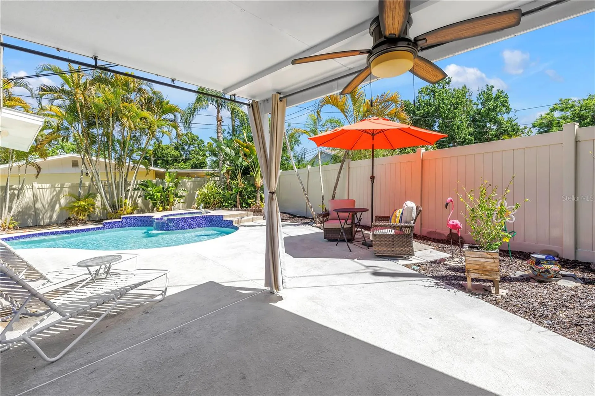 5698 24th Terrace N St Petersburg FL 33710