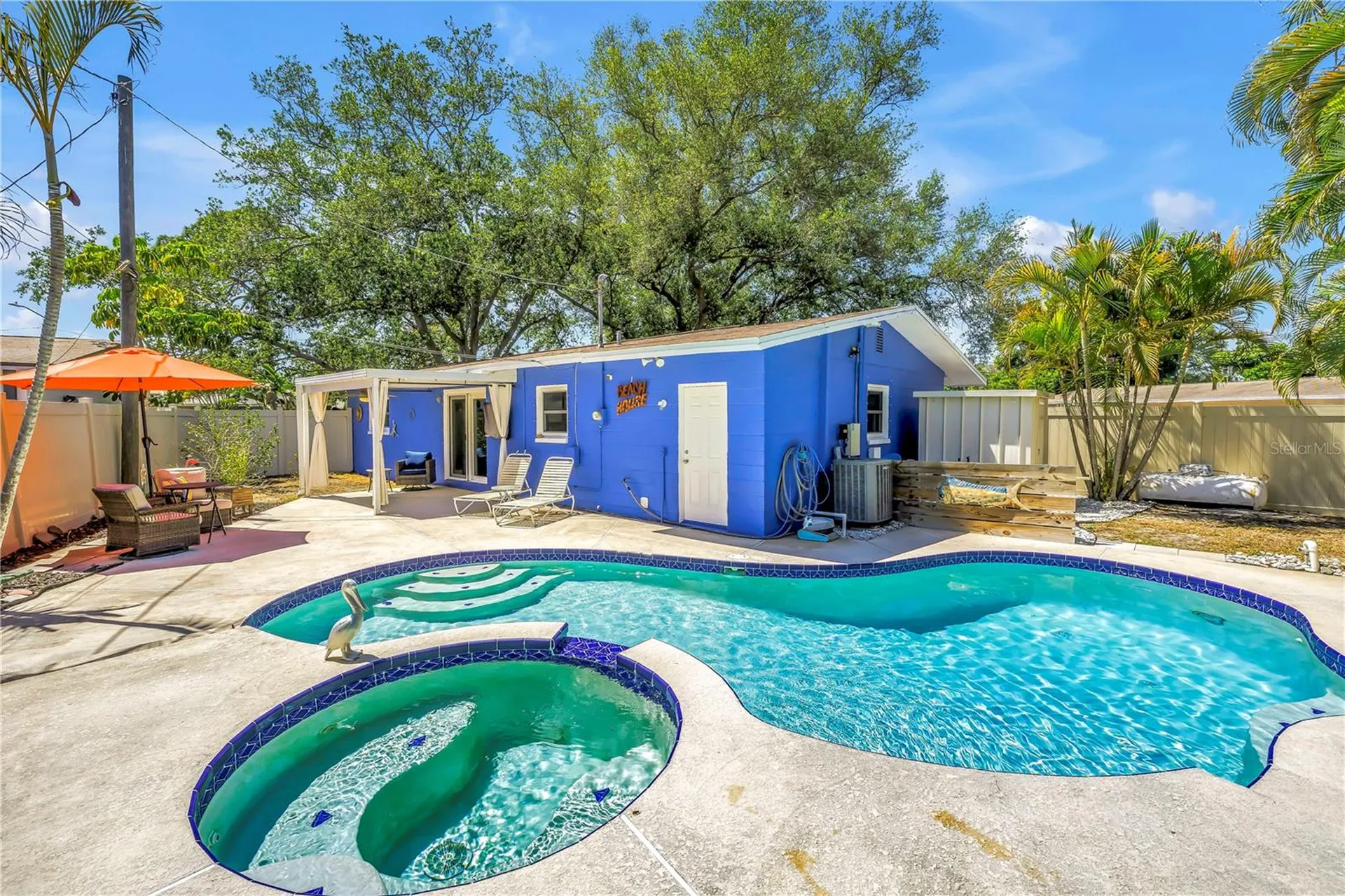 5698 24th Terrace N St Petersburg FL 33710