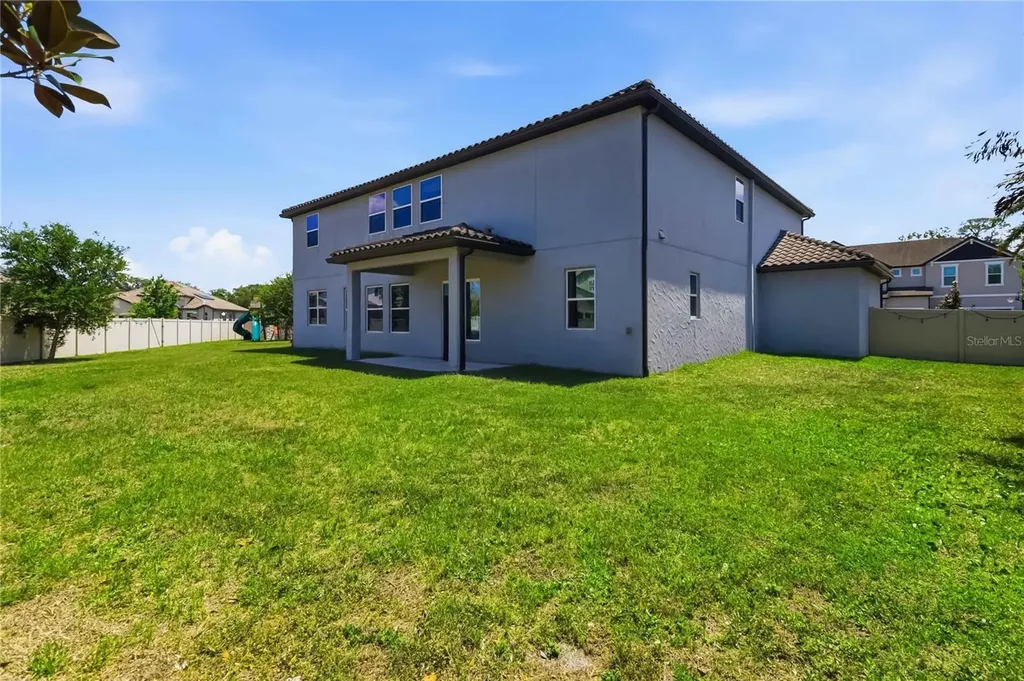 659 Red Haven Lane Oviedo FL 32765