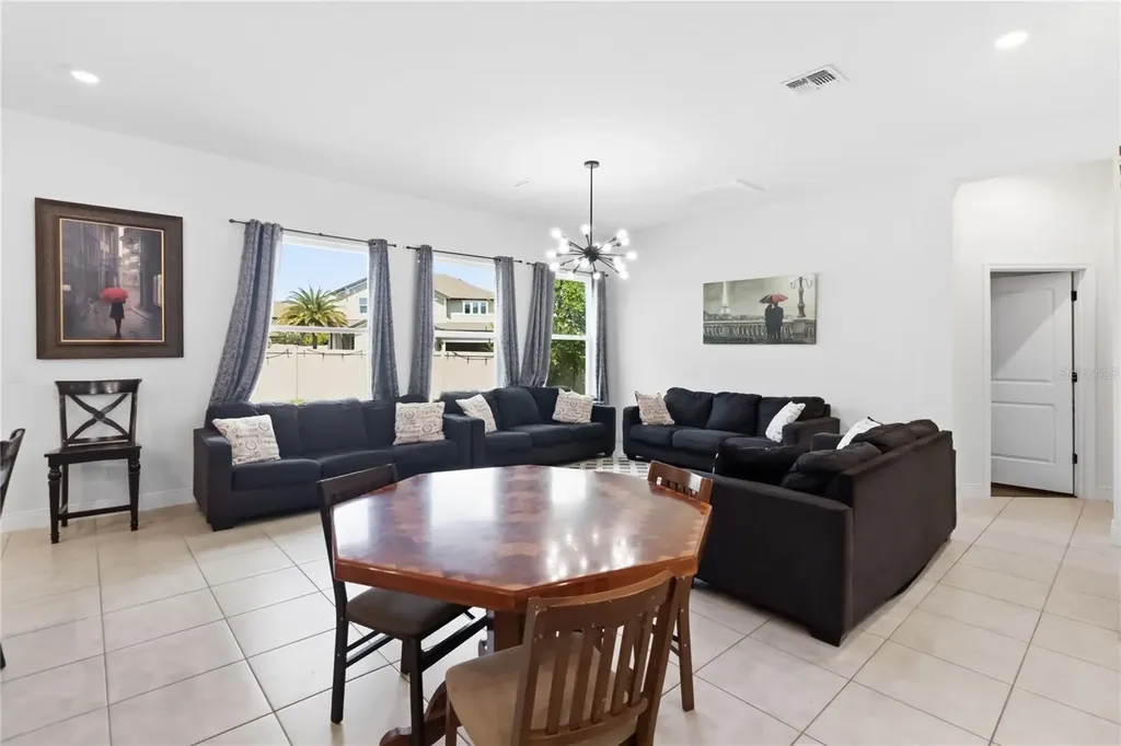 659 Red Haven Lane Oviedo FL 32765