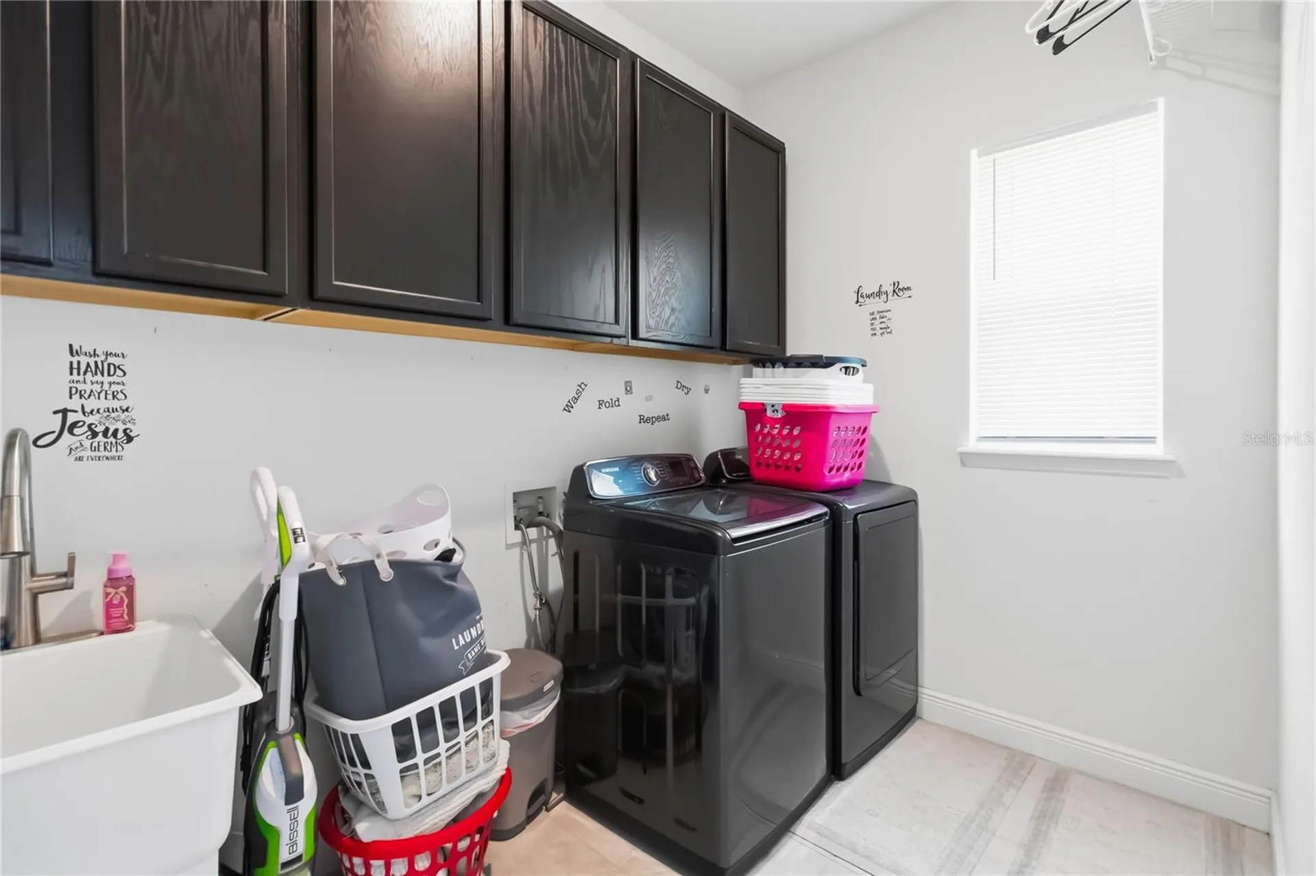 659 Red Haven Lane Oviedo FL 32765