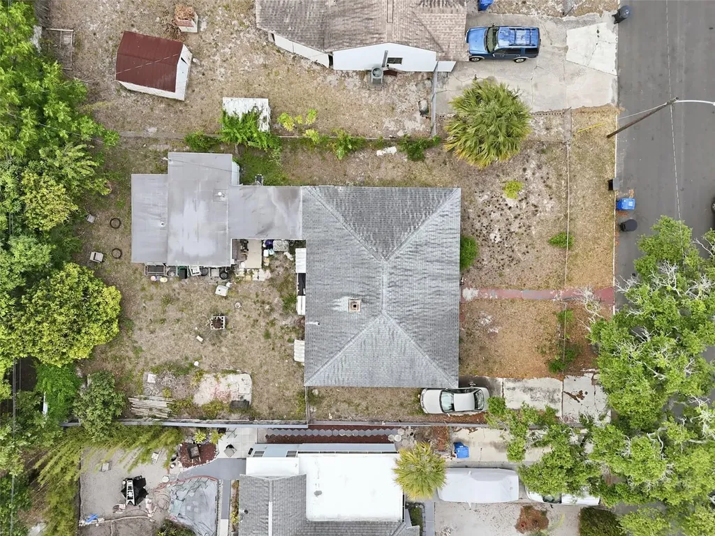 329 Kingston Street S St Petersburg FL 33711