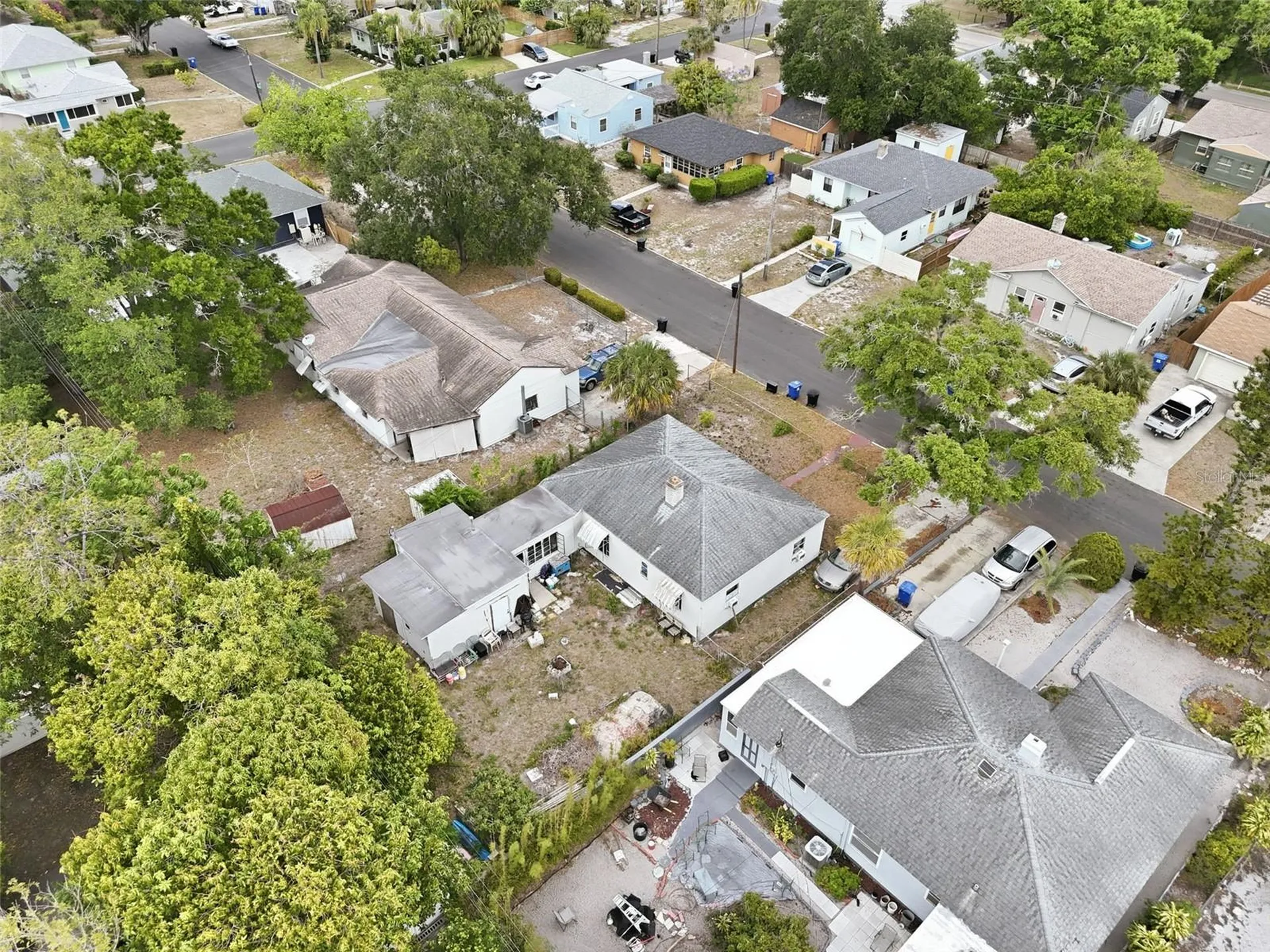 329 Kingston Street S St Petersburg FL 33711