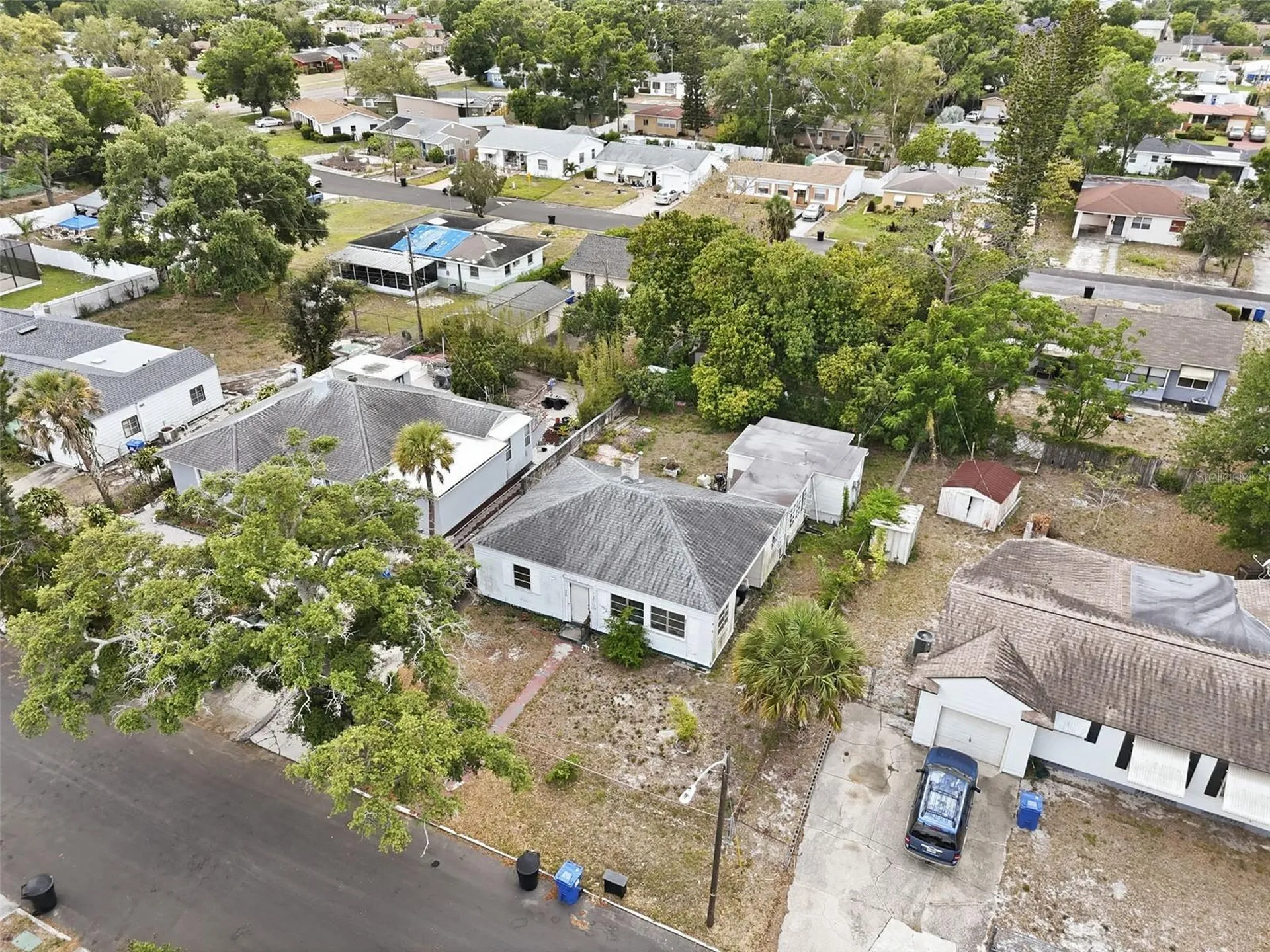 329 Kingston Street S St Petersburg FL 33711