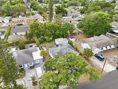 329 Kingston Street S St Petersburg FL 33711