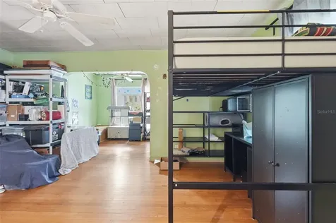 329 Kingston Street S St Petersburg FL 33711