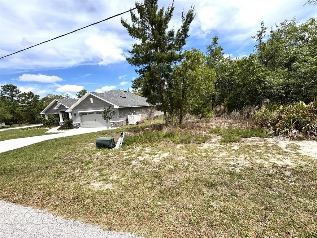 66 Lone Pine Street Homosassa FL 34446