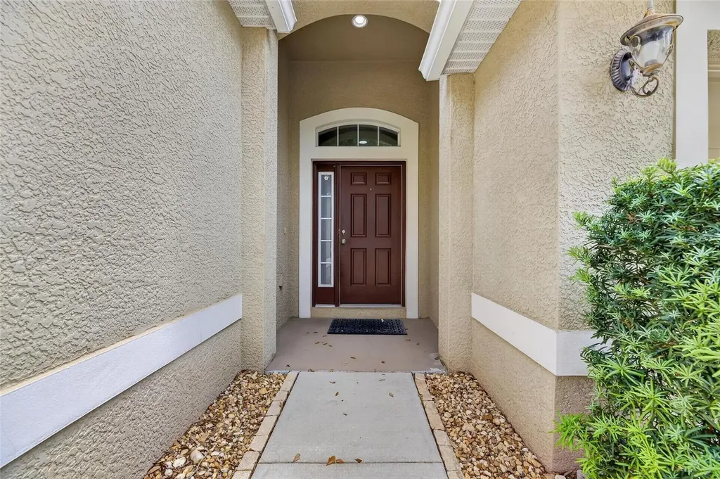 211 Westchester Hills Lane Valrico FL 33594