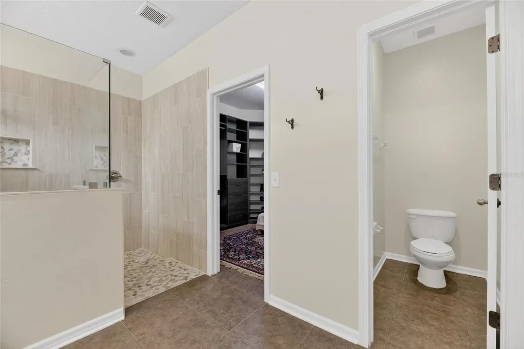 211 Westchester Hills Lane Valrico FL 33594