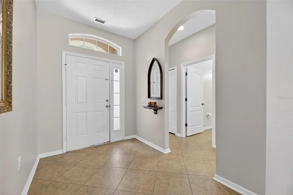211 Westchester Hills Lane Valrico FL 33594