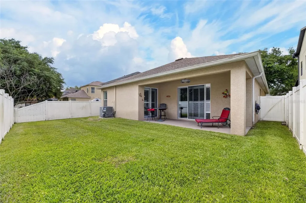 211 Westchester Hills Lane Valrico FL 33594