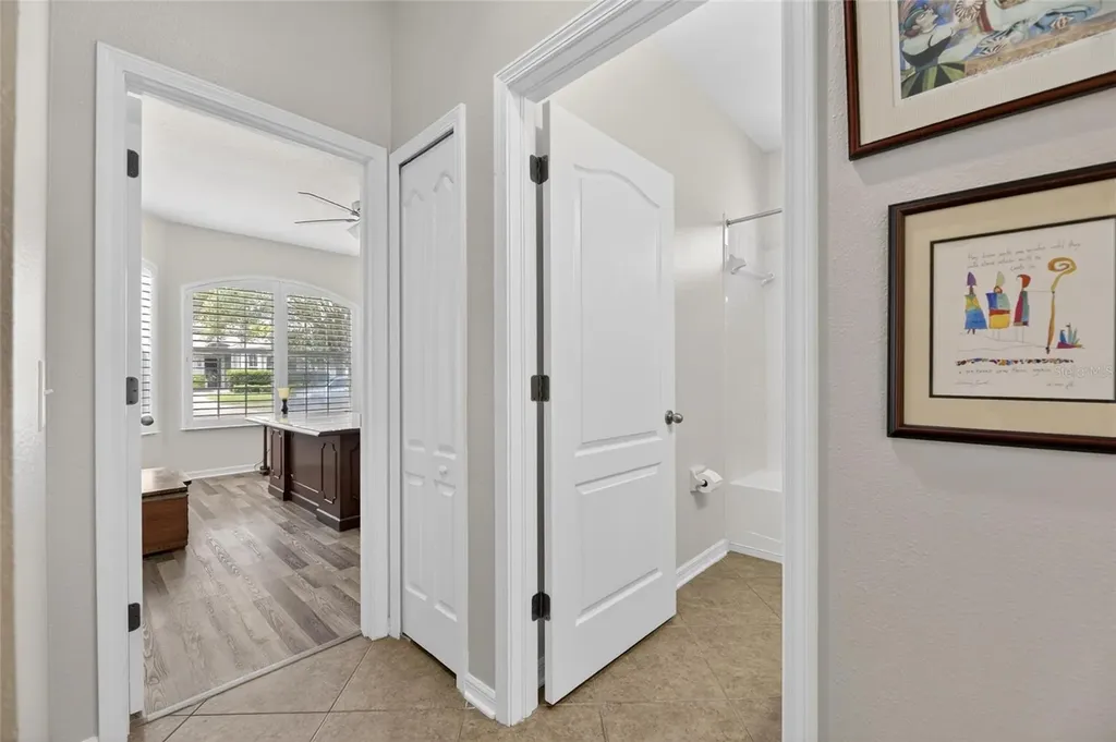 211 Westchester Hills Lane Valrico FL 33594