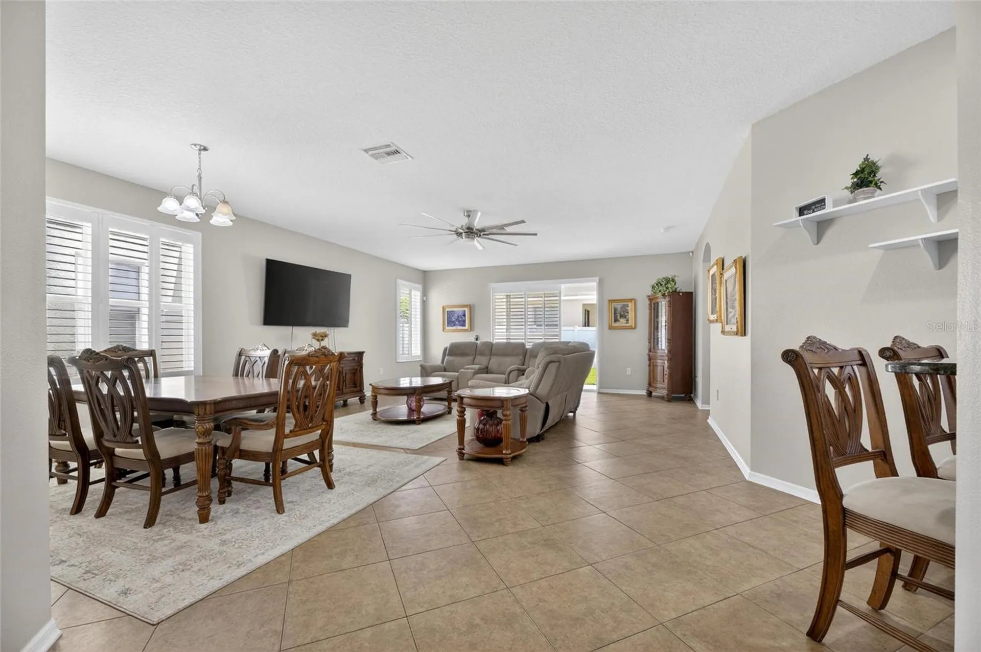211 Westchester Hills Lane Valrico FL 33594