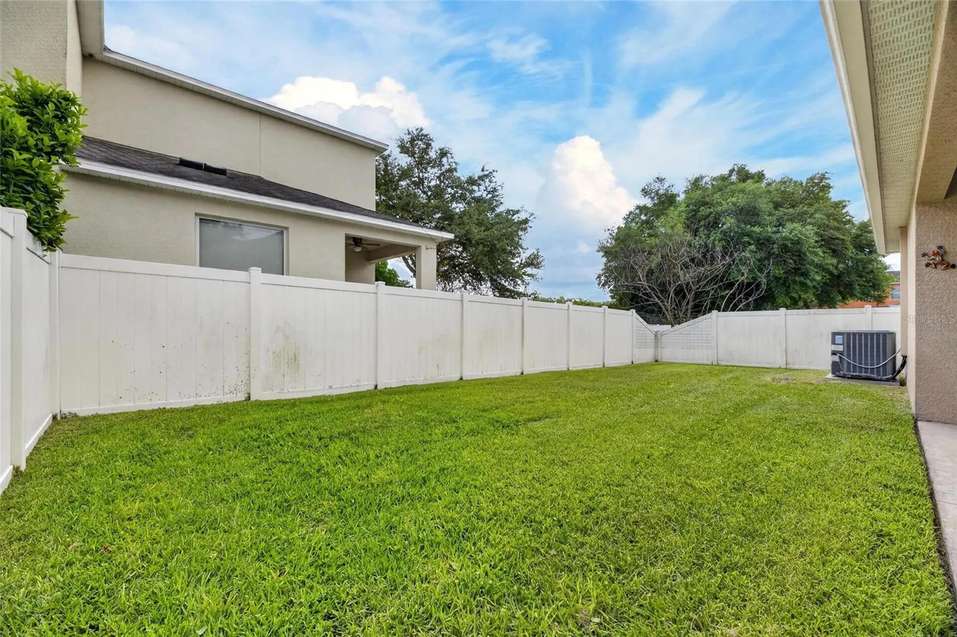 211 Westchester Hills Lane Valrico FL 33594