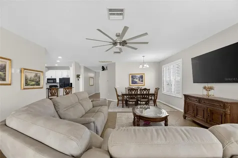 211 Westchester Hills Lane Valrico FL 33594