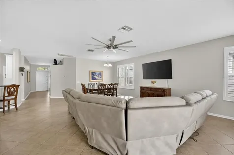 211 Westchester Hills Lane Valrico FL 33594