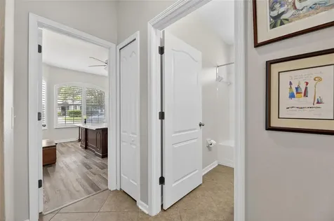 211 Westchester Hills Lane Valrico FL 33594