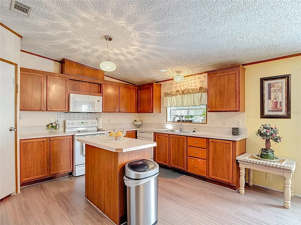 7207 50th Avenue S Tampa FL 33619