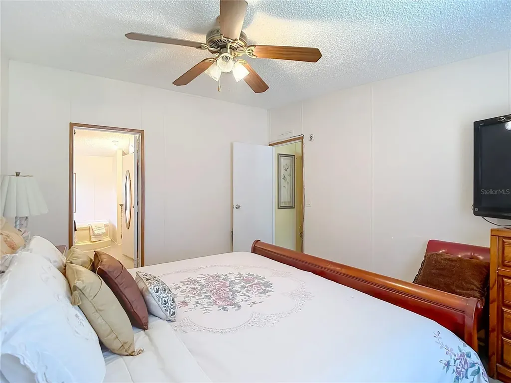 7207 50th Avenue S Tampa FL 33619