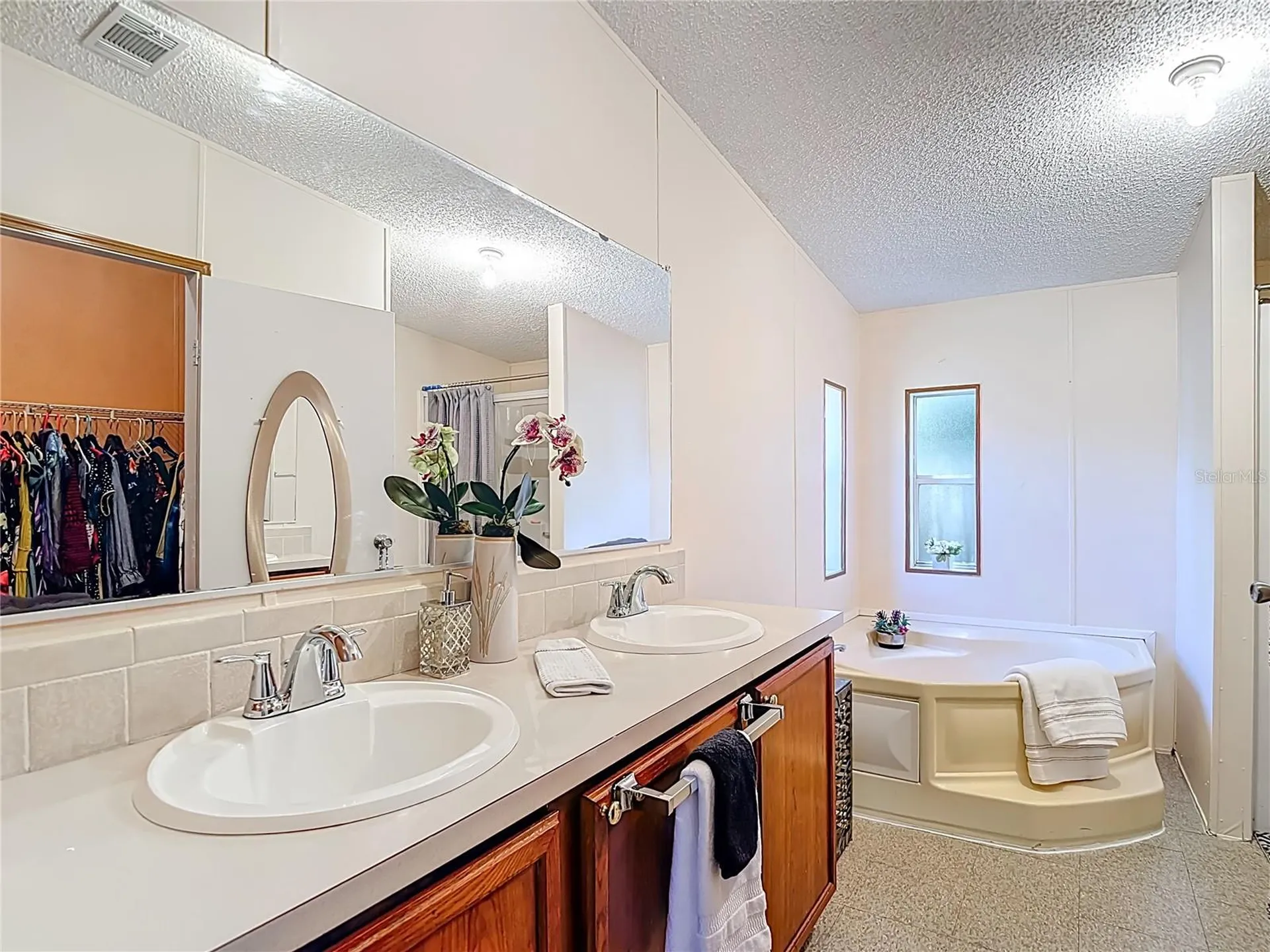 7207 50th Avenue S Tampa FL 33619
