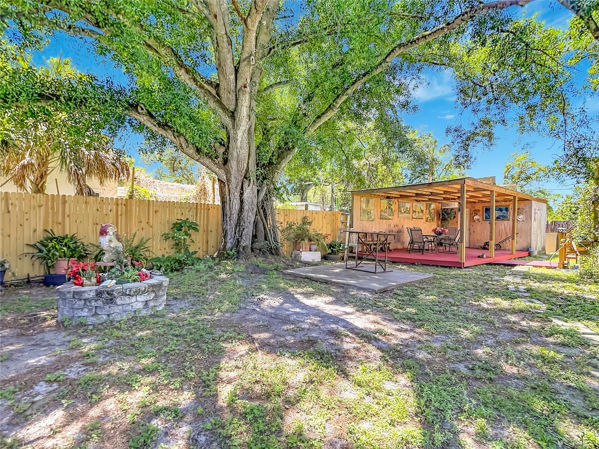 7207 50th Avenue S Tampa FL 33619