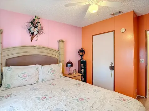 7207 50th Avenue S Tampa FL 33619