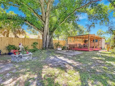 7207 50th Avenue S Tampa FL 33619