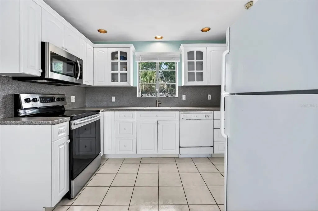 1550 Moravia Avenue Daytona Beach FL 32117