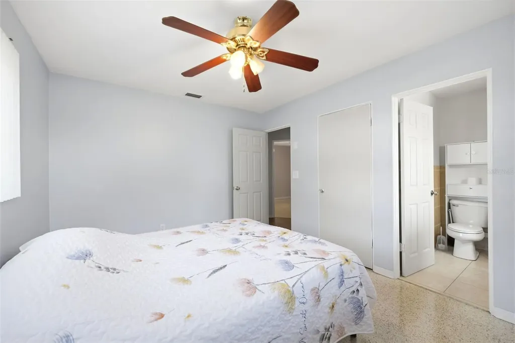 764 NE 13th Street Crystal River FL 34428