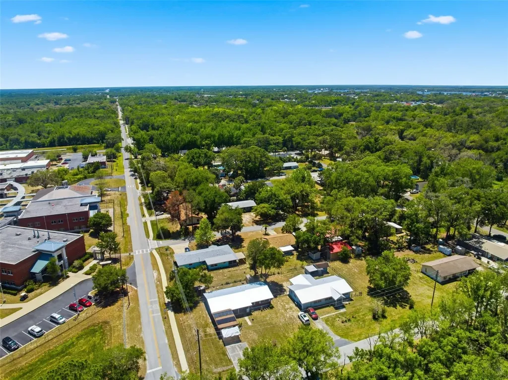 764 NE 13th Street Crystal River FL 34428