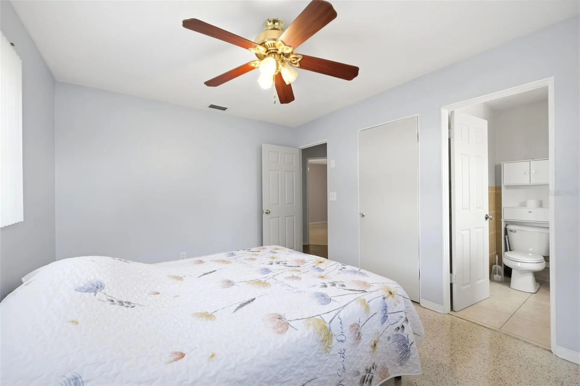 764 NE 13th Street Crystal River FL 34428