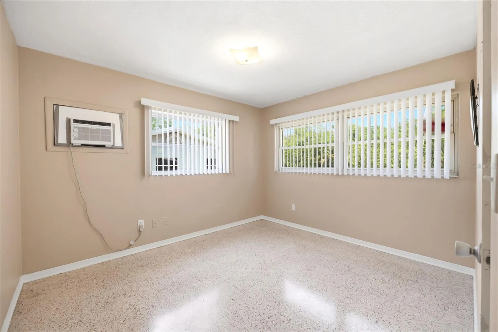 764 NE 13th Street Crystal River FL 34428