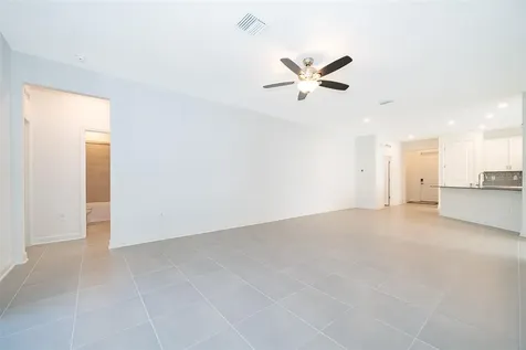 4732 Waltham Forest Drive Davenport FL 33837