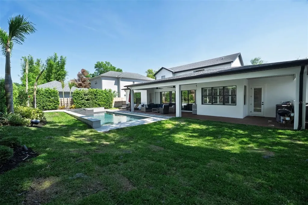 427 Raehn Street Orlando FL 32806