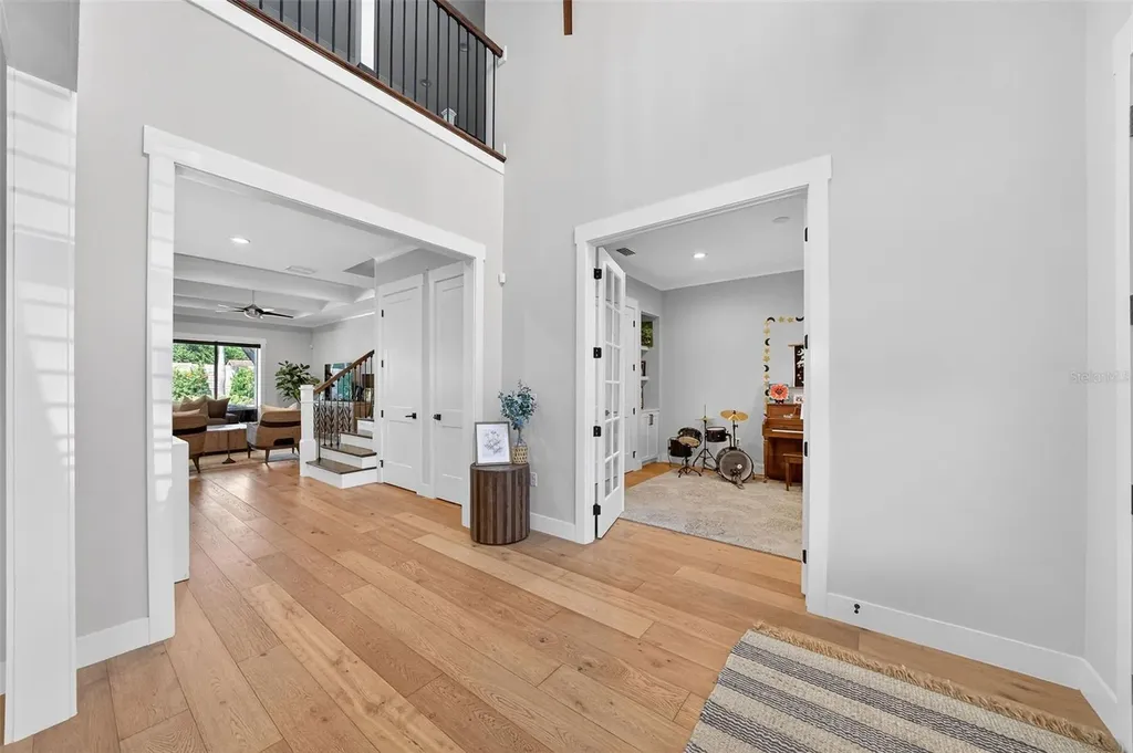 427 Raehn Street Orlando FL 32806