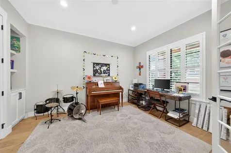 427 Raehn Street Orlando FL 32806