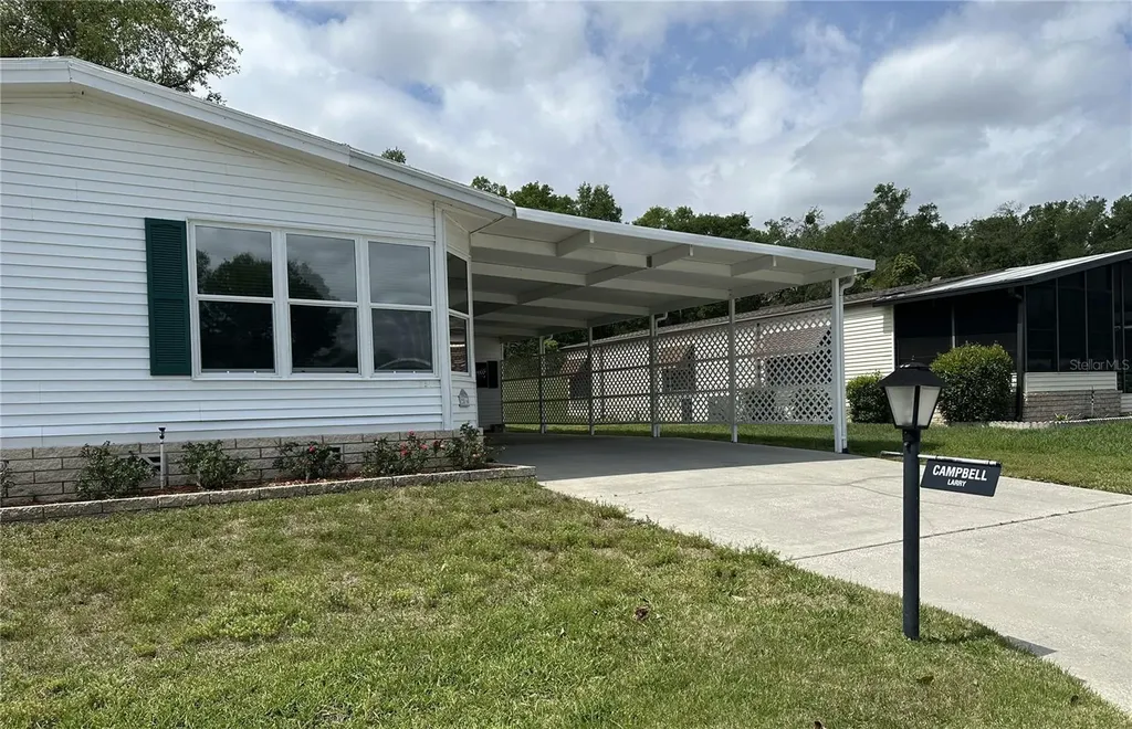 2516 Amyris Court Zellwood FL 32798