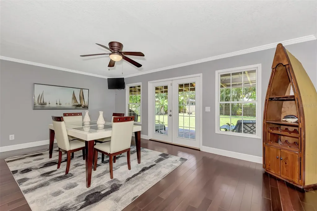 1894 Loma Linda Street Sarasota FL 34239