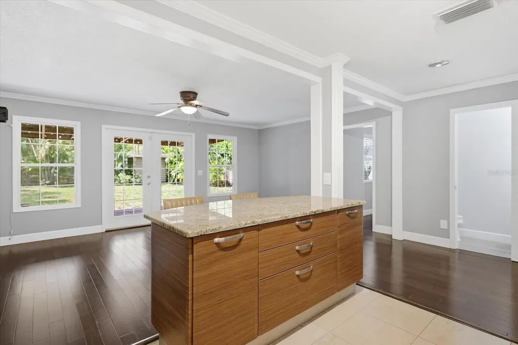 1894 Loma Linda Street Sarasota FL 34239