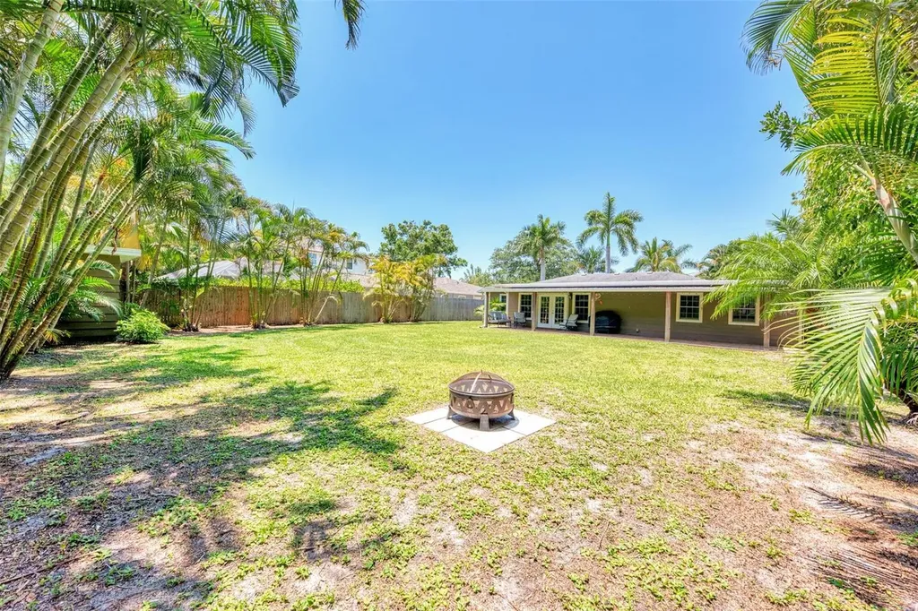 1894 Loma Linda Street Sarasota FL 34239