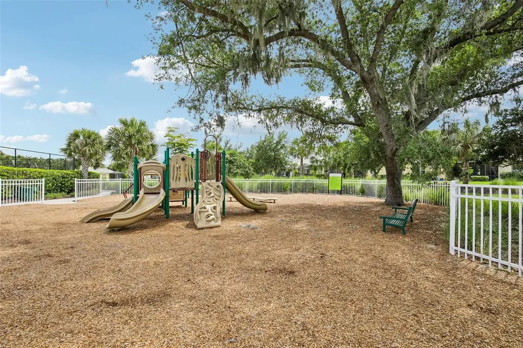 12307 Whisper Lake Drive Bradenton FL 34211