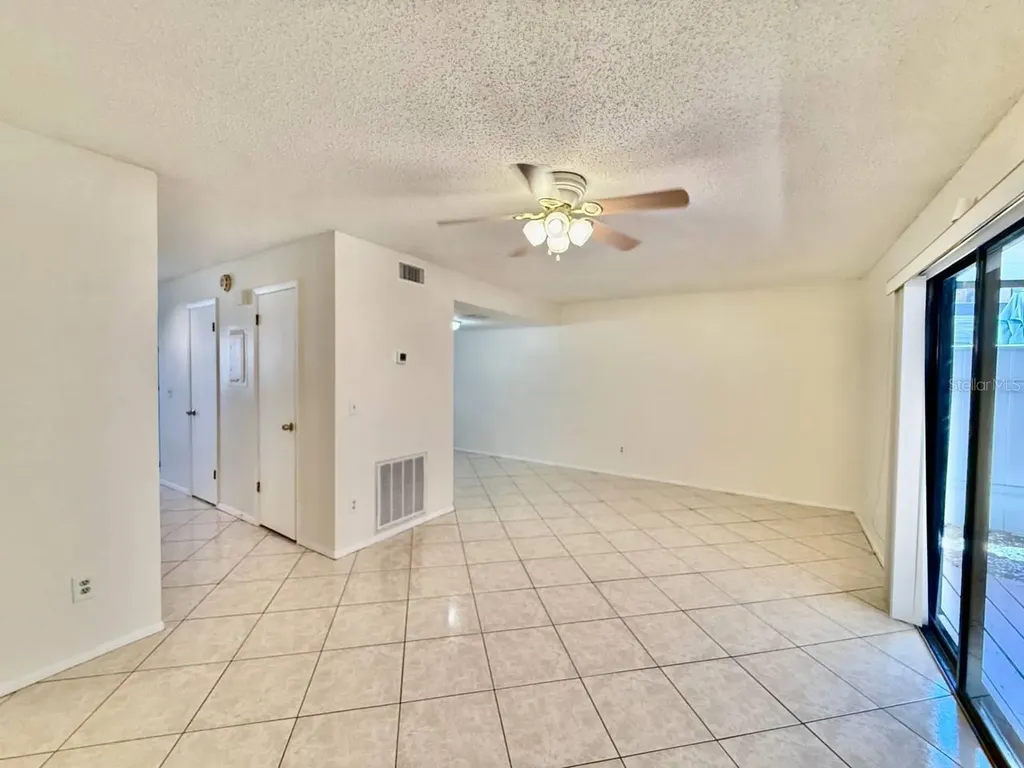 3416 Sunrise Villas Court N Tampa FL 33614