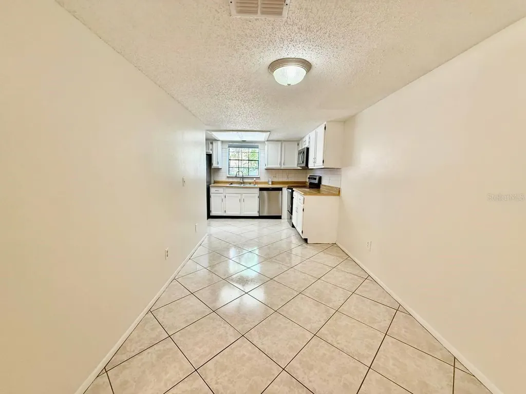 3416 Sunrise Villas Court N Tampa FL 33614
