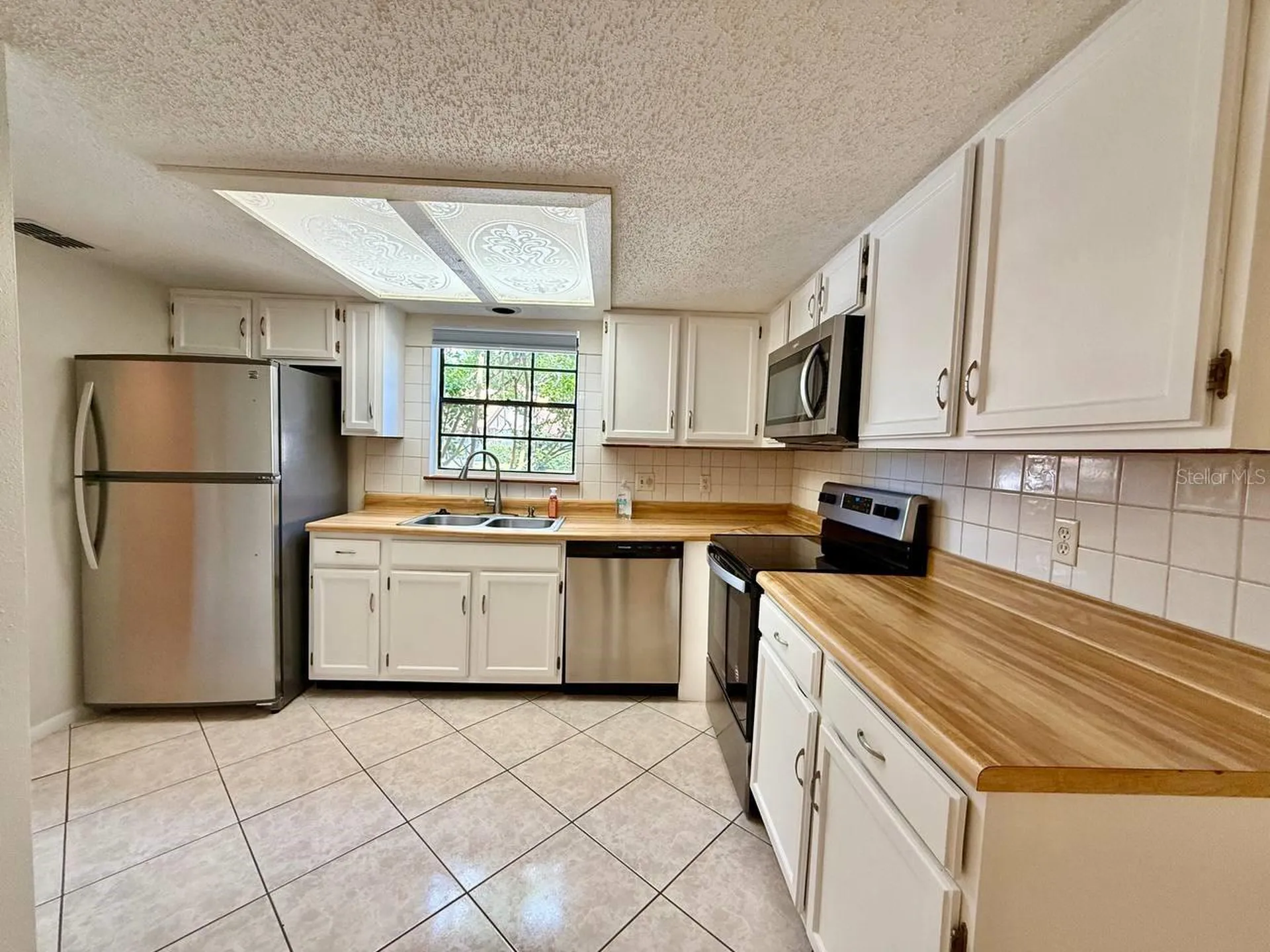 3416 Sunrise Villas Court N Tampa FL 33614