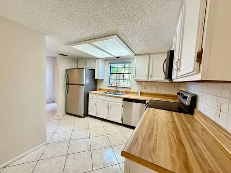 3416 Sunrise Villas Court N Tampa FL 33614
