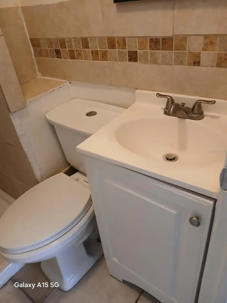 603 60th Avenue W Bradenton FL 34207