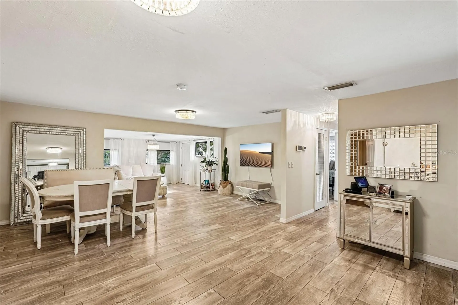 603 60th Avenue W Bradenton FL 34207