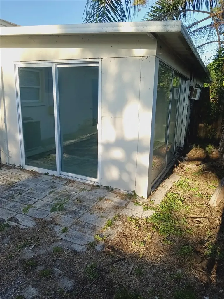 2008 48th Avenue W Bradenton FL 34207